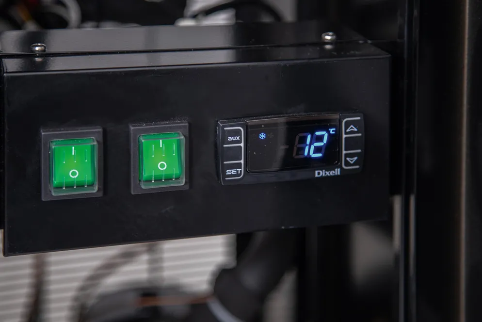 Backbar BB 154 mit 4 Schubladen, Umluftkühlung, 1462 mm
