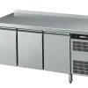CHROMOnorn Bäckerei-Kühltisch EN4060, 3 Türen, mit mit Aufkantung 1950x800x850mm