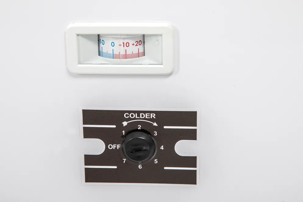 Eiscreme Impuls-Tiefkühltruhe D 300 mit Glasschiebedeckel 1015x635x875mm