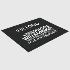 Fussmatte Willkommen dark mehrsprachig mit Logo, 80x120cm
