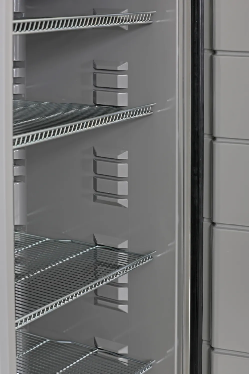 KBS Volltürkühlschrank K 296 grau, 270L