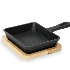 Mini Servierpfanne IRON DINING, mit Holzuntersetzer, 12,5 x 10,5 x 2,5 cm, Gusseisen, Holz