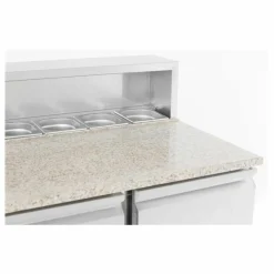 Pizzatisch mit GN-Aufsatz – 2 Türen, Granit-Arbeitsplatte, Breite 903mm