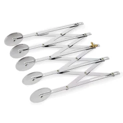 Teigschneider, 5 Rädchen Ø 5 cm, 24 cm, mit justierbarer max. Schnittbreite 12 cm, Edelstahl