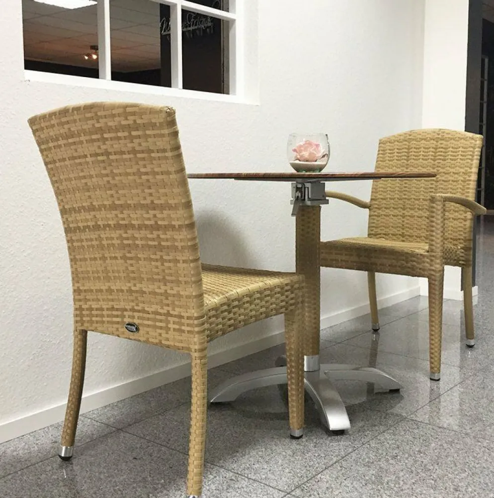 Terrassen Lounge-Sessel Favori sereno mit Armlehnen, stapelbar